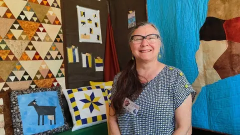 Bianca Scarperi en su stand