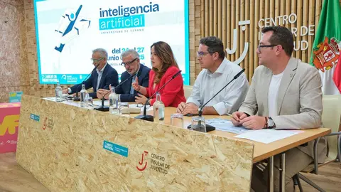 20250624_universidad_verano 10