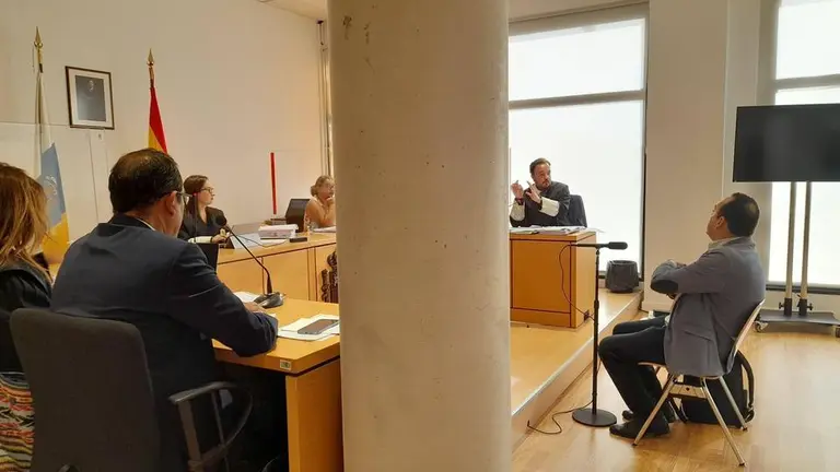 Juicio contra Acosta