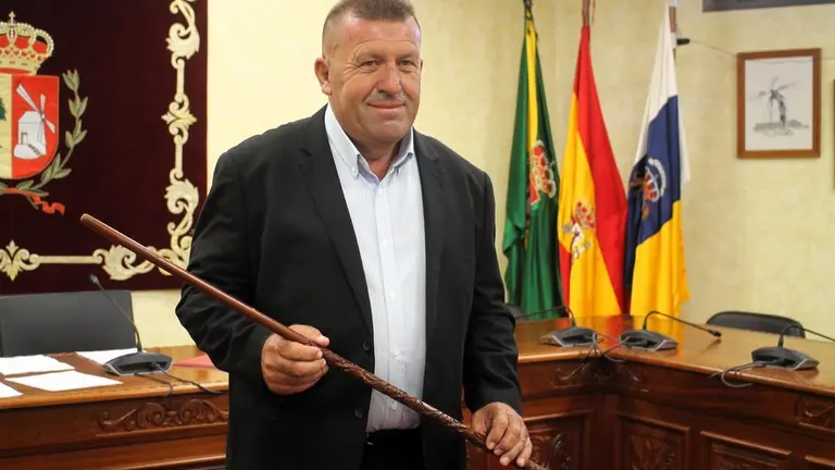 Respaldo un&aacute;nime de la nueva Corporaci&oacute;n a Mat&iacute;as Pe&ntilde;a Garc&iacute;a como alcalde de Antigua (1)