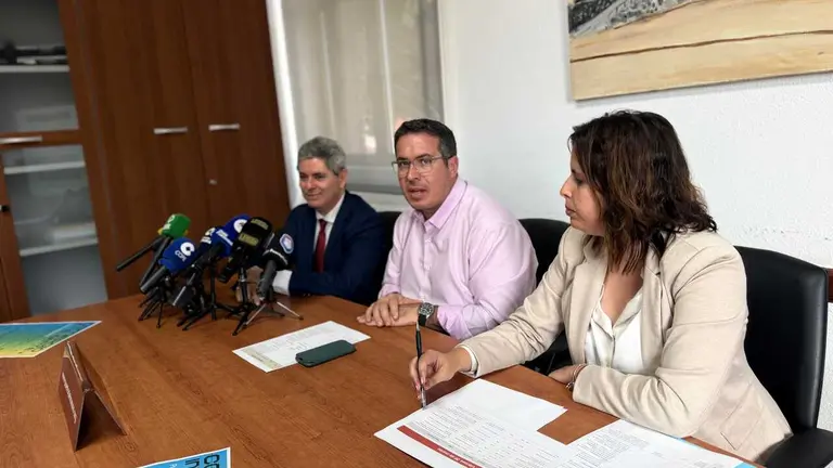 31841261-8D8B-4B71-A82C-38E6B5684F3B