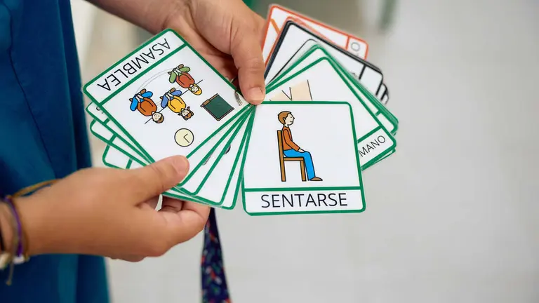 FOTO. Educaci&oacute;n refuerza un 142 por ciento el personal auxiliar para atender al alumnado NEAE en Fuerteventura