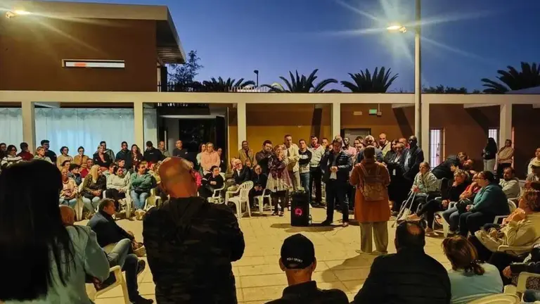 Reuni&oacute;n en El Matorral