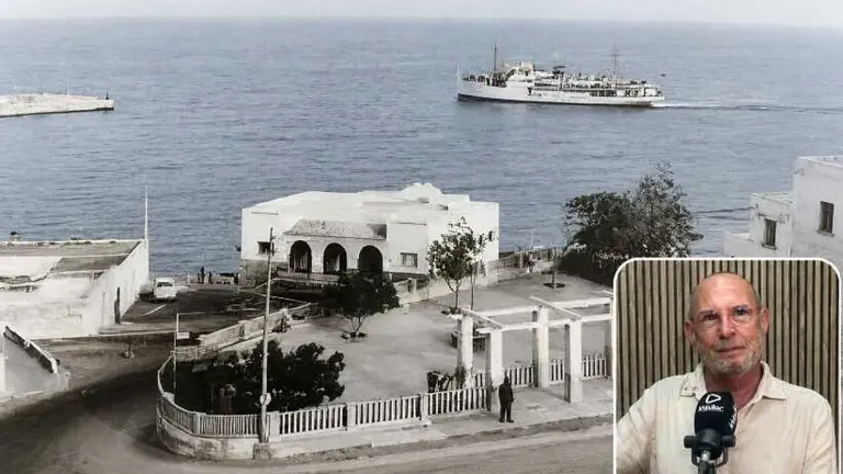 Loren Casta&ntilde;eyra con la plaza de Espa&ntilde;a al fondo
