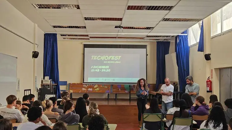 TecnoFest acerca la tecnología y el emprendimiento al alumnado de Fuerteventura