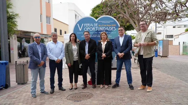 Puerto del Rosario inaugura la V Feria de Oportunidades con comercio local, solidaridad y poesía como ejes principales