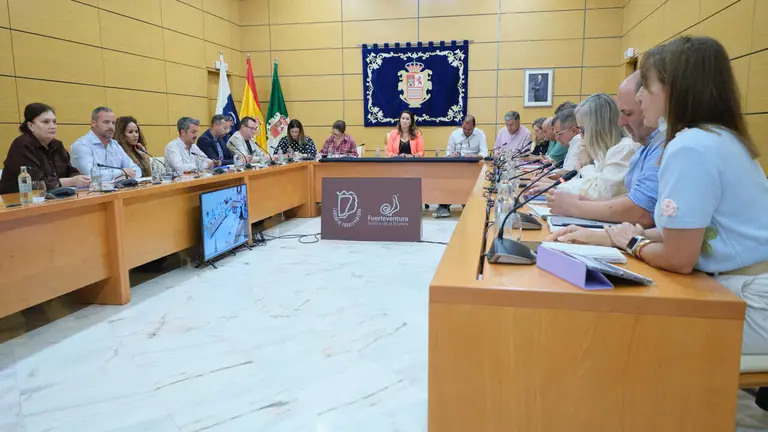 El Cabildo mejora las bases de las ayudas al sector primario que superarán los 2 millones de euros