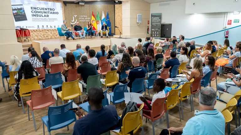 Más de 250 personas participan en el mayor proceso de escucha ciudadana desarrollado en Fuerteventura