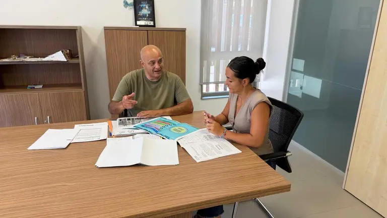 El Cabildo de Fuerteventura y Ayuntamiento de Pájara analizan el impacto y el futuro de las políticas sociales en el municipio