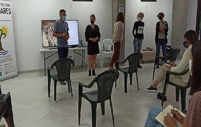 Presentación de Las mujeres viajeras