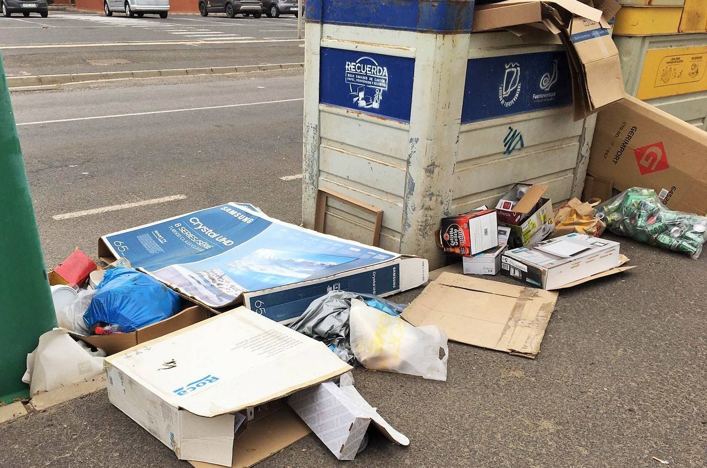 Reiterada en el tiempo la falta de gestión en la recogida de residuos reciclables