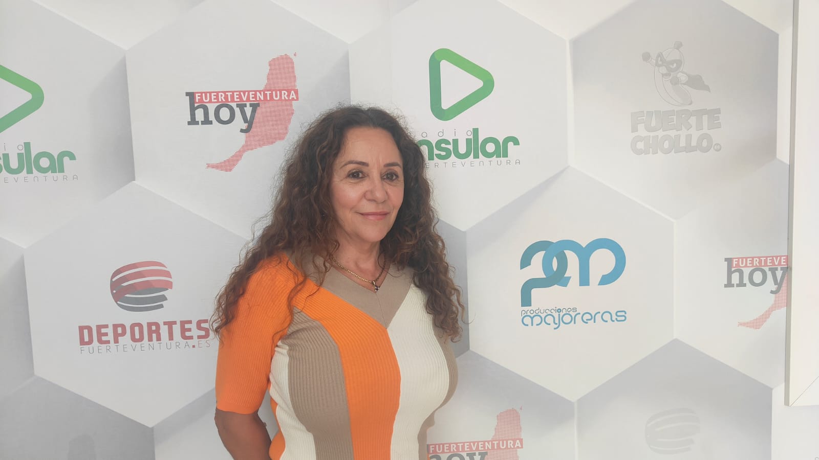 Toñi F. Aragón, en Radio Insular