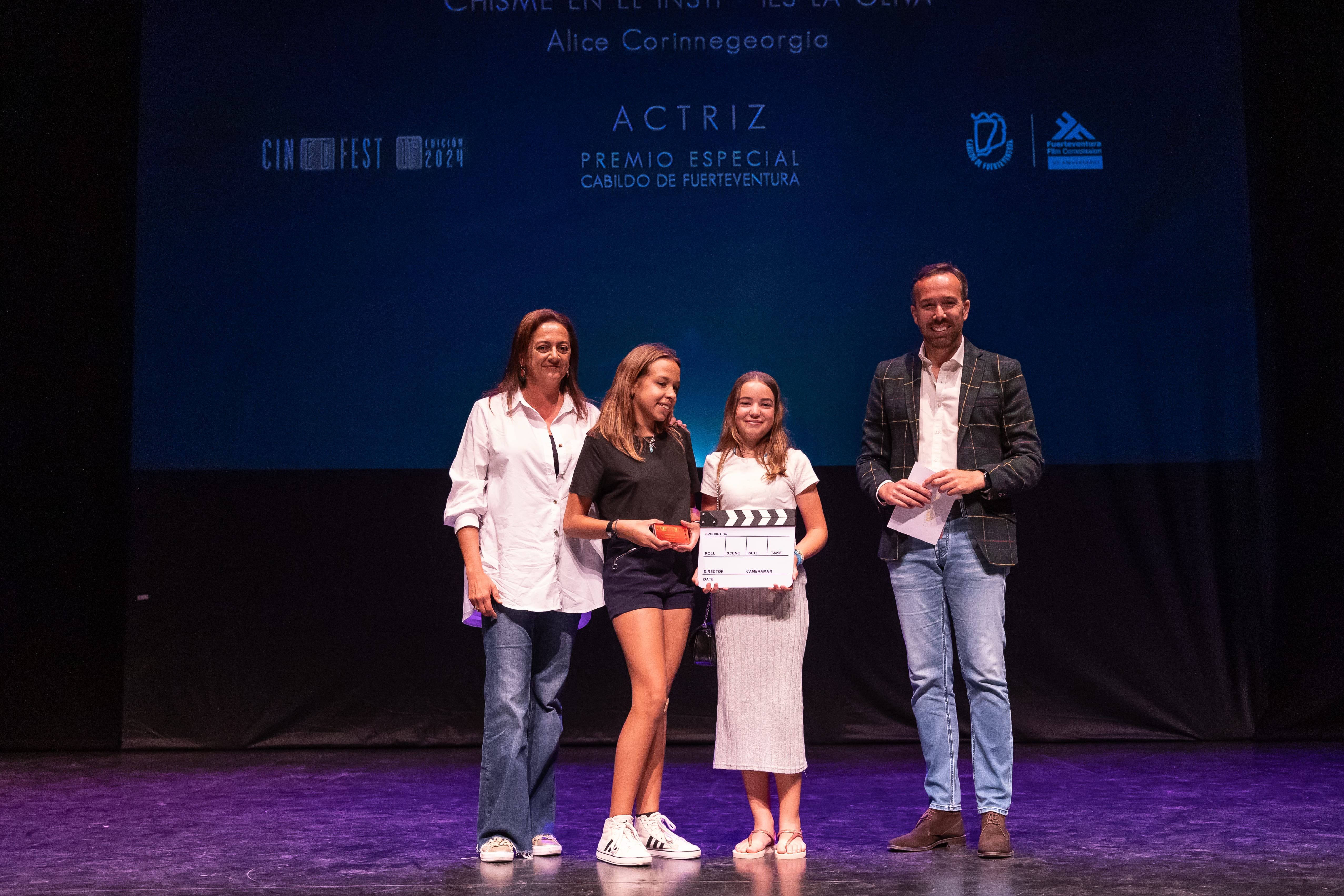 MEJOR ACTRIZ