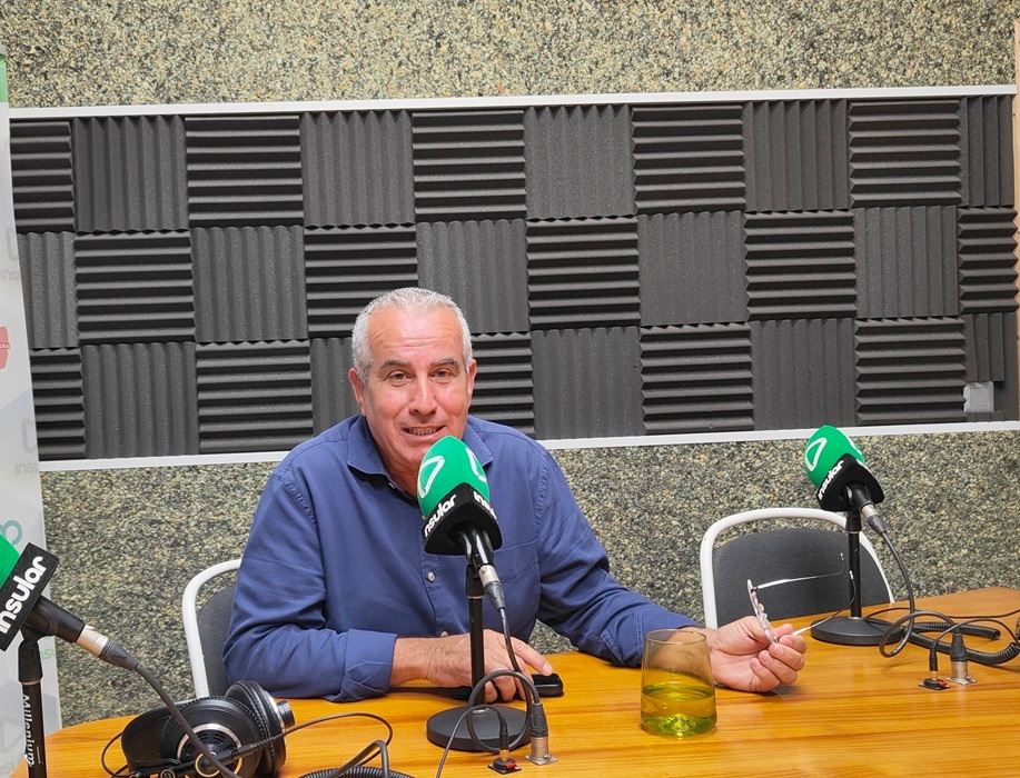 MArio Cabrera durante la entrevista en La Voz de Fuerteventura