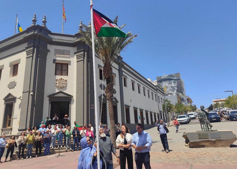 BAndera arriba