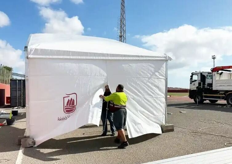 Carpa pequeña
