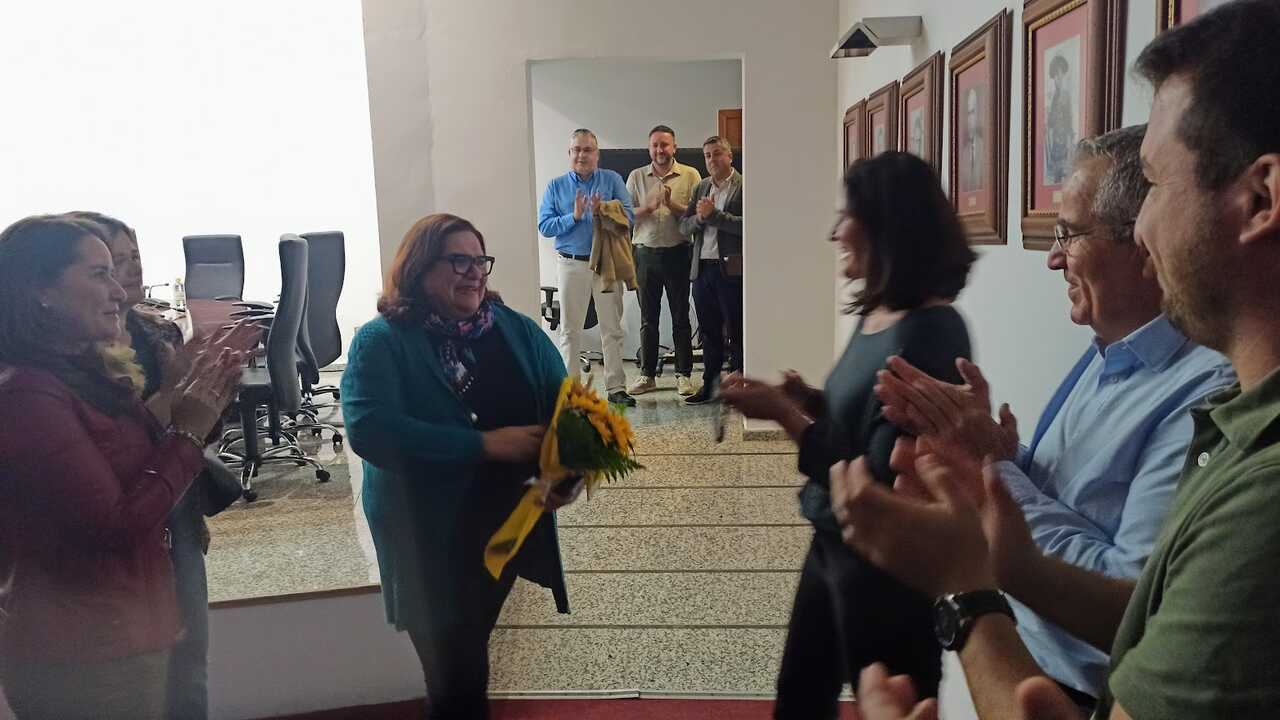 Candelaria se despide arropada