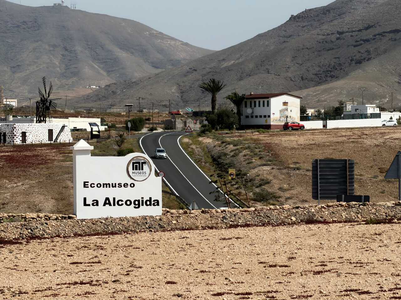 BD30FF94-A0FD-4642-A768-9476F1EF30D0